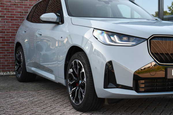 BMW X3 30e xDrive M-Sport Pro Pano Trekh DA-Prof H/K 360 El-zetel 21inch