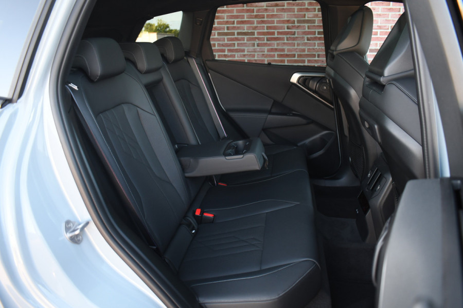 BMW X3 30e xDrive M-Sport Pro Pano Trekh DA-Prof H/K 360 El-zetel 21inch