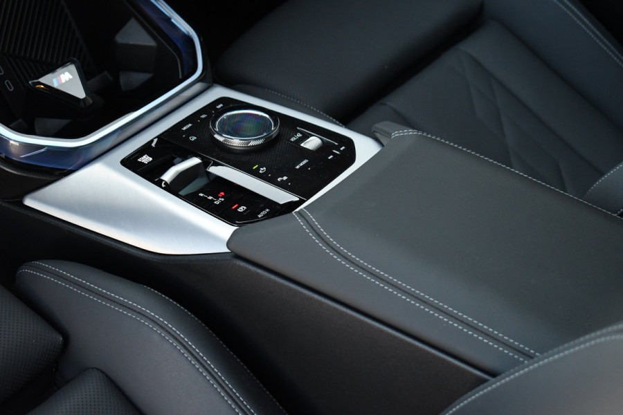 BMW X3 30e xDrive M-Sport Pro Pano Trekh DA-Prof H/K 360 El-zetel 21inch