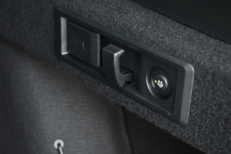 BMW X3 30e xDrive M-Sport Pro Pano Trekh DA-Prof H/K 360 El-zetel 21inch