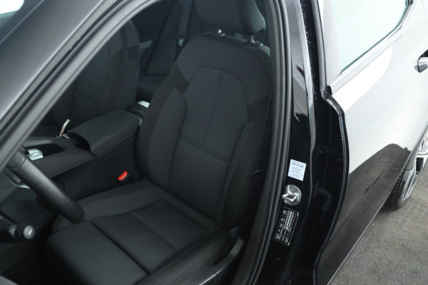 Polestar 2 Long Range Dual Motor 78 kWh SOH 95% Panorama, Climate,