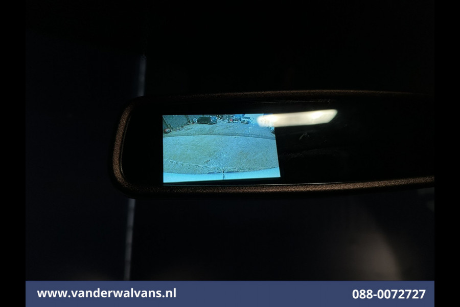 Mercedes-Benz Sprinter 211CDI L2H2 Euro6 Airco | Camera | Trekhaak Bijrijdersbank