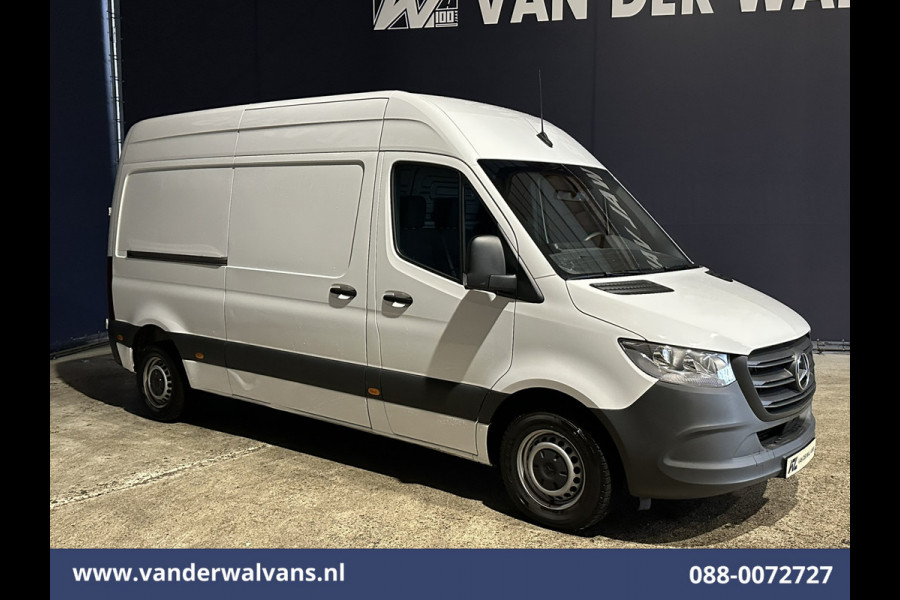 Mercedes-Benz Sprinter 211CDI L2H2 Euro6 Airco | Camera | Trekhaak Bijrijdersbank