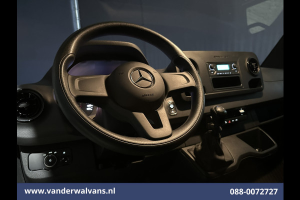 Mercedes-Benz Sprinter 211CDI L2H2 Euro6 Airco | Camera | Trekhaak Bijrijdersbank