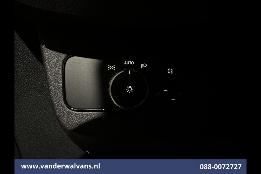 Mercedes-Benz Sprinter 211CDI L2H2 Euro6 Airco | Camera | Trekhaak Bijrijdersbank