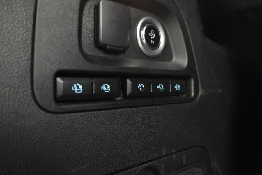 Ford S-Max 2.0 TDCi Titanium 7p. 7 Persoons, Navigatie, Leer, Climate, Trekhaak