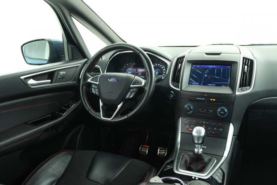 Ford S-Max 2.0 TDCi Titanium 7p. 7 Persoons, Navigatie, Leer, Climate, Trekhaak
