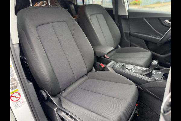 Audi Q2 35 TFSI S Edition Automaat 150PK Camera Keyless Led S Line