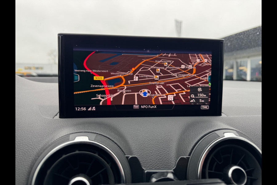 Audi Q2 35 TFSI S Edition Automaat 150PK Camera Keyless Led S Line