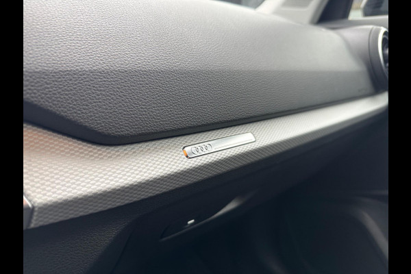 Audi Q2 35 TFSI S Edition Automaat 150PK Camera Keyless Led S Line