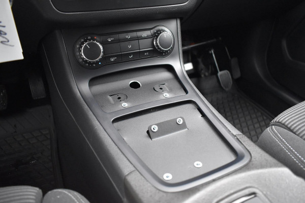 Mercedes-Benz B-Klasse 220 d Ambition Automaat 1 Ste EIg Dealer Onderhouden