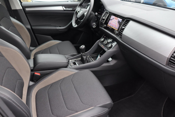 Škoda Kodiaq 1.5 TSI Business Edition 7persoons org.NL el.trekhaak camera digi-dashboard
