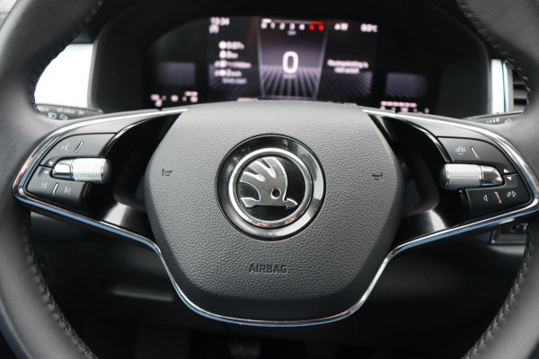 Škoda Kodiaq 1.5 TSI Business Edition 7persoons org.NL el.trekhaak camera digi-dashboard