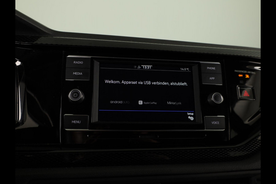 Volkswagen Polo 1.0 TSI Life 95 PK | Navigatie via app | LM velgen | Airco |