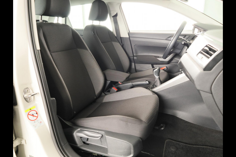 Volkswagen Polo 1.0 TSI Life 95 PK | Navigatie via app | LM velgen | Airco |