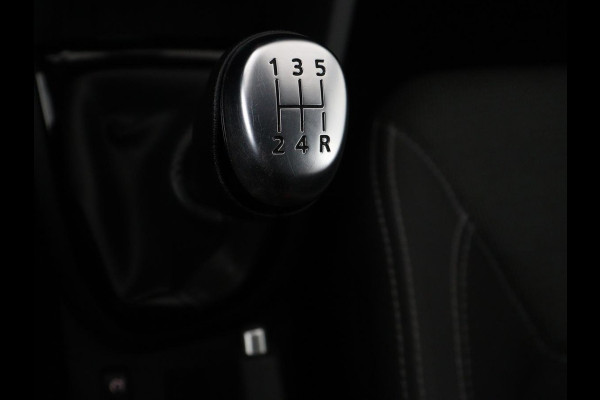 Renault Clio 0.9 TCe Limited | Half leder | Climate control | Navigatie | Keyless | Cruise control | Bluetooth | Parkeerhulp