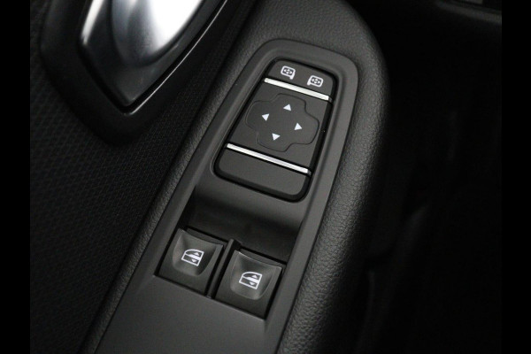 Renault Clio 0.9 TCe Limited | Half leder | Climate control | Navigatie | Keyless | Cruise control | Bluetooth | Parkeerhulp