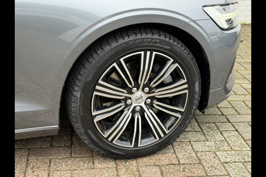 Volvo V60 2.0 T5 Aut. Stoelverwarming V+A Carplay Trekhaak Leder Cruise Camera Pdc Navi Led Elek. A-klep