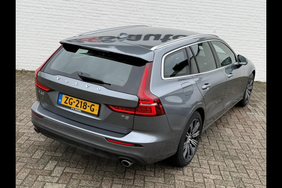 Volvo V60 2.0 T5 Aut. Stoelverwarming V+A Carplay Trekhaak Leder Cruise Camera Pdc Navi Led Elek. A-klep
