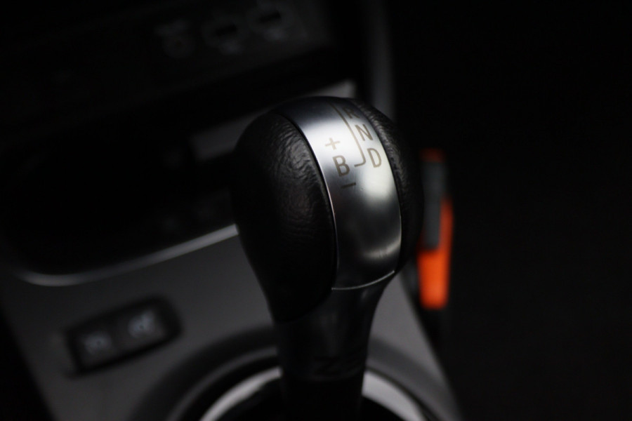 Renault Twingo Z.E. R80 E-Tech Série Limitée Urban Night 22 kWh