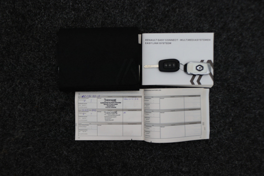 Renault Twingo Z.E. R80 E-Tech Série Limitée Urban Night 22 kWh