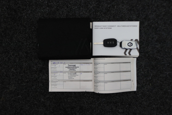 Renault Twingo Z.E. R80 E-Tech Série Limitée Urban Night 22 kWh