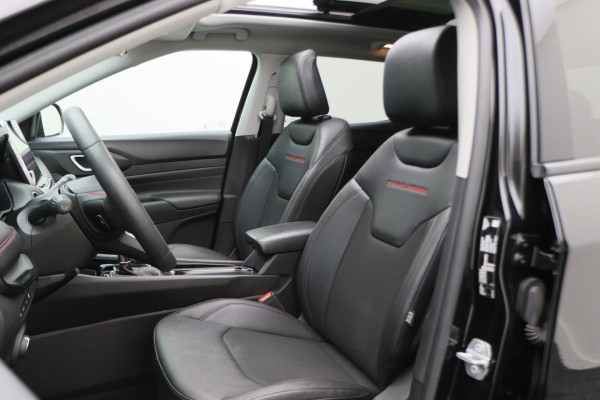 Jeep Compass 4xe 240 Plug-in Hybrid Electric Trailhawk Panoramadak, ACC, Camera, Apple Carplay, Virtual Cockpit, Climate, 17''