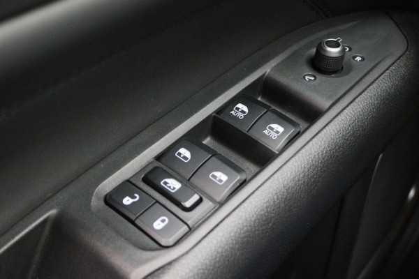 Jeep Compass 4xe 240 Plug-in Hybrid Electric Trailhawk Panoramadak, ACC, Camera, Apple Carplay, Virtual Cockpit, Climate, 17''