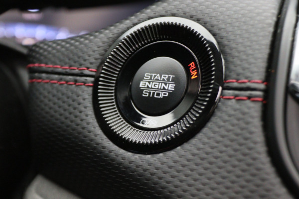 Jeep Compass 4xe 240 Plug-in Hybrid Electric Trailhawk Panoramadak, ACC, Camera, Apple Carplay, Virtual Cockpit, Climate, 17''