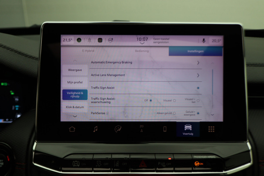 Jeep Compass 4xe 240 Plug-in Hybrid Electric Trailhawk Panoramadak, ACC, Camera, Apple Carplay, Virtual Cockpit, Climate, 17''