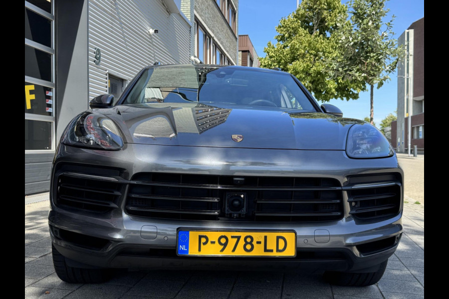 Porsche Cayenne 3.0 E-Hybrid SPORT - Panorama dak I Sport pakket I Leer I Airco I 21"Sport velgen I Black Trim I Nacht camera