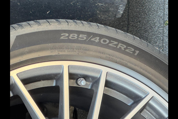 Porsche Cayenne 3.0 E-Hybrid SPORT - Panorama dak I Sport pakket I Leer I Airco I 21"Sport velgen I Black Trim I Nacht camera