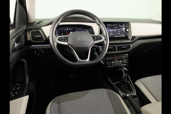 Volkswagen T-Cross 1.0 TSI Style 115PK DSG | Navigatie | Parkeercamera | 18"LM velgen | Matrix koplampen |