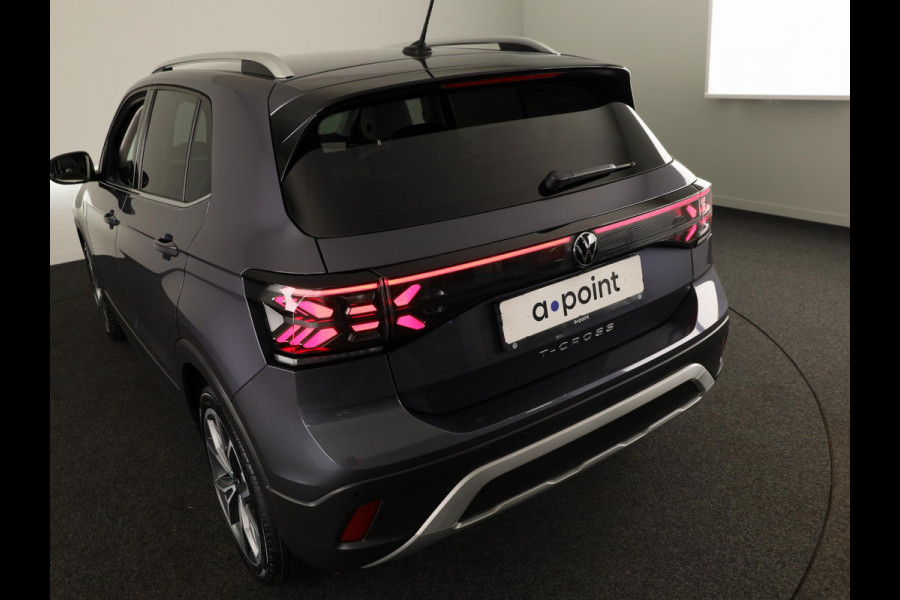 Volkswagen T-Cross 1.0 TSI Style 115PK DSG | Navigatie | Parkeercamera | 18"LM velgen | Matrix koplampen |