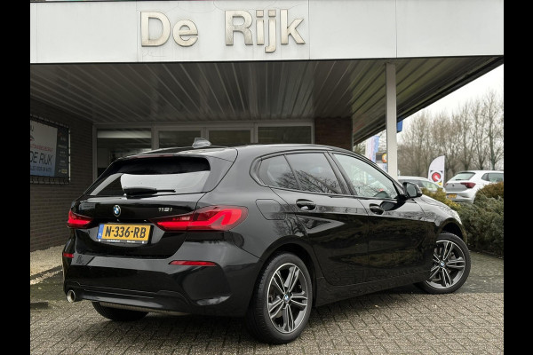 BMW 1-serie 118i High Executive Edition | Navi, PDC, Carplay/Android, Cruise, Stoelverw., Climate | Goed onderhouden |