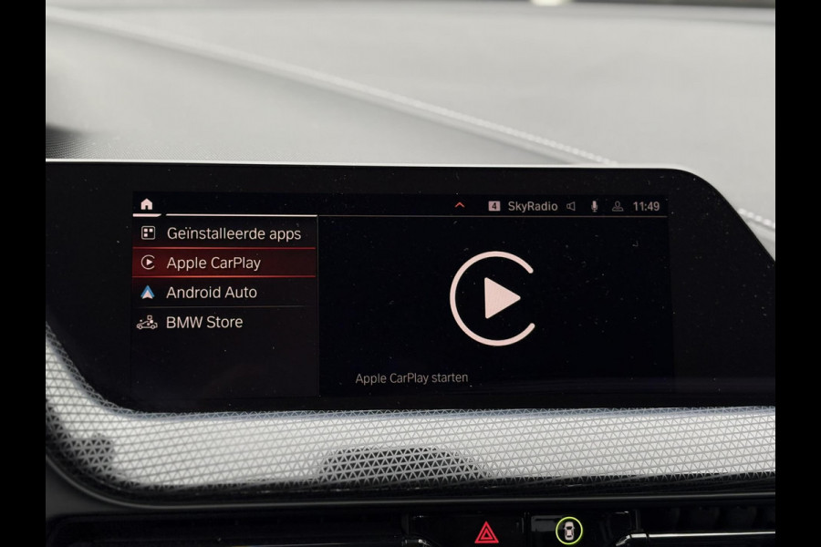 BMW 1-serie 118i High Executive Edition | Navi, PDC, Carplay/Android, Cruise, Stoelverw., Climate | Goed onderhouden |
