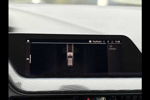 BMW 1-serie 118i High Executive Edition | Navi, PDC, Carplay/Android, Cruise, Stoelverw., Climate | Goed onderhouden |