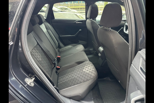 Volkswagen Polo 1.0 TSI R-Line Aut Navi Camera Carplay Pano
