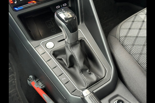 Volkswagen Polo 1.0 TSI R-Line Aut Navi Camera Carplay Pano