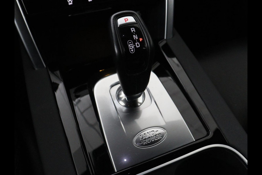 Land Rover Discovery Sport P300e 1.5 SE | Head-Up | Trekhaak | Leder | 360 Camera | Carplay | Navigatie | Keyless | DAB | Digital Cockpit | Parkeerhulp | Climate control | Cruise control | PHEV | Plug In