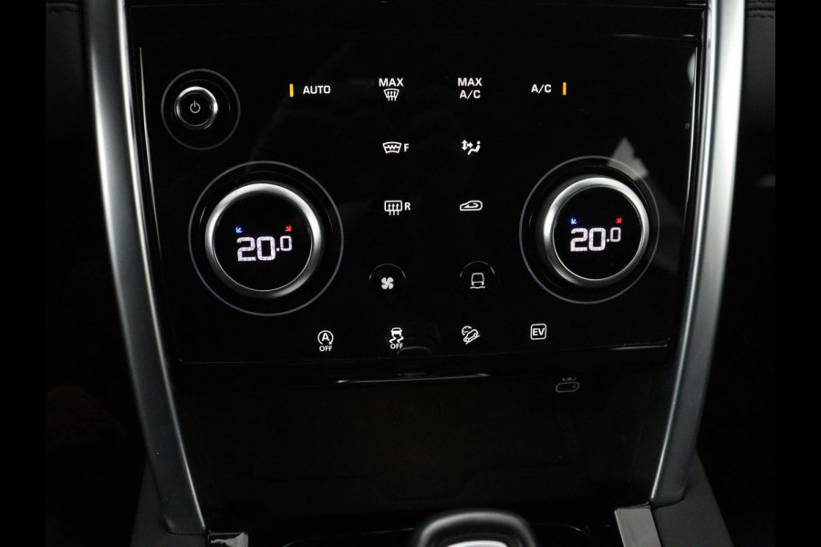 Land Rover Discovery Sport P300e 1.5 SE | Head-Up | Trekhaak | Leder | 360 Camera | Carplay | Navigatie | Keyless | DAB | Digital Cockpit | Parkeerhulp | Climate control | Cruise control | PHEV | Plug In
