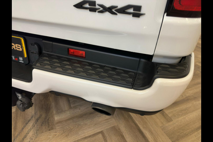 Dodge Ram 1500 5.7 V8 4x4 Crew Cab Limited|LPG|PANO|RAMBOX|LUCHTVERING|HK|VOL!!!