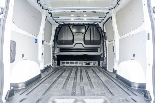 Ford Transit 2.0 TDCI L2H1 | 130PK | CarPlay | Navi | Camera | LED | Cruise | Airco | 3-Zits