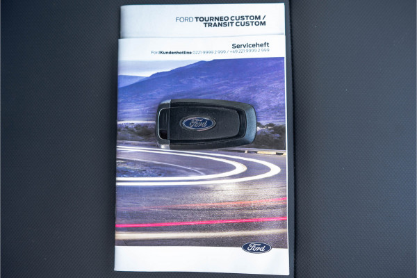 Ford Transit 2.0 TDCI L2H1 | 130PK | CarPlay | Navi | Camera | LED | Cruise | Airco | 3-Zits