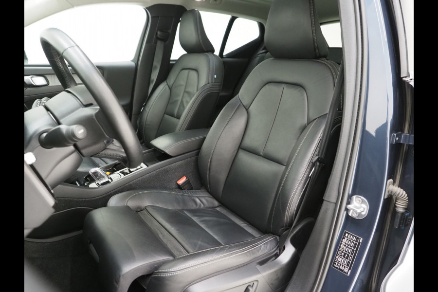 Volvo XC40 1.5 T5 Recharge Inscription | Panoramadak | Leder | Trekhaak | Pilot Assist | Harman/Kardon | 360 | Keyless