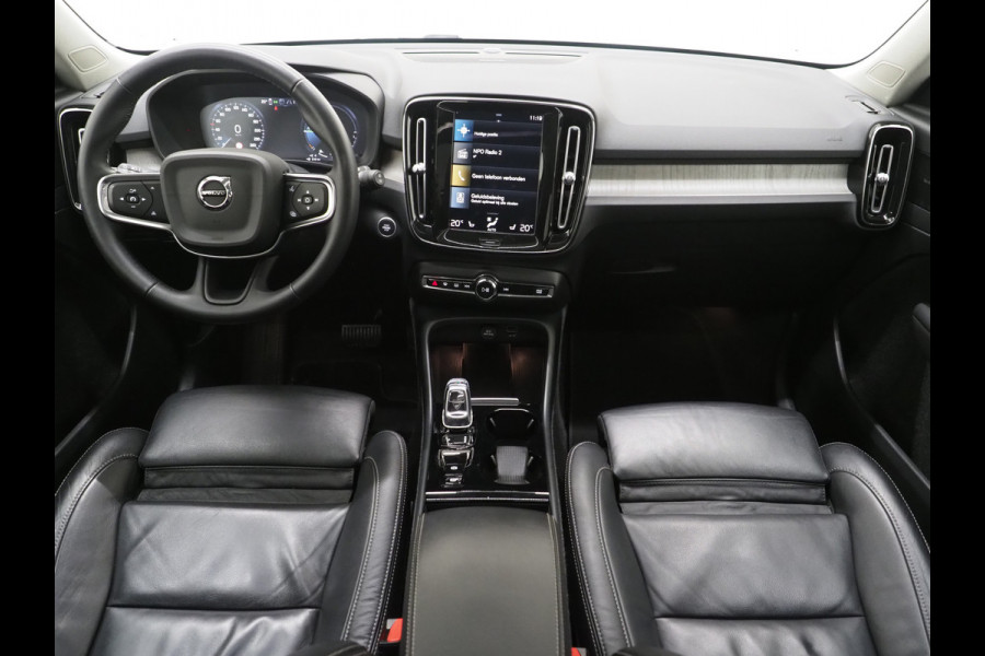 Volvo XC40 1.5 T5 Recharge Inscription | Panoramadak | Leder | Trekhaak | Pilot Assist | Harman/Kardon | 360 | Keyless