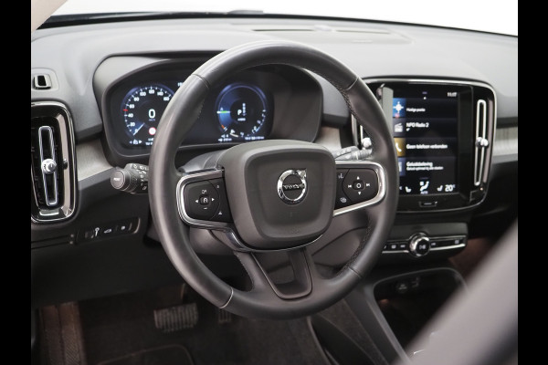 Volvo XC40 1.5 T5 Recharge Inscription | Panoramadak | Leder | Trekhaak | Pilot Assist | Harman/Kardon | 360 | Keyless
