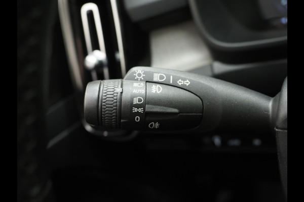 Volvo XC40 1.5 T5 Recharge Inscription | Panoramadak | Leder | Trekhaak | Pilot Assist | Harman/Kardon | 360 | Keyless