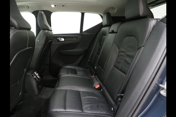 Volvo XC40 1.5 T5 Recharge Inscription | Panoramadak | Leder | Trekhaak | Pilot Assist | Harman/Kardon | 360 | Keyless