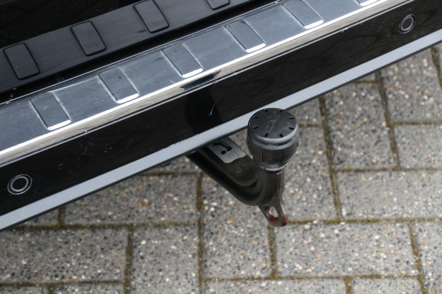 Mercedes-Benz V-Klasse V250d | AMG | Extra Lang | Burmester | Stoelkoeling | 2x Elektr. schuifdeur | Vol!!